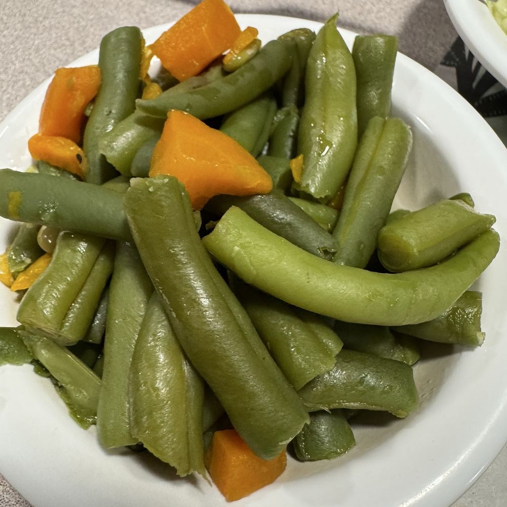 Belgrade Gardens - Green beans - Chicken Shop Near Me - Barberton, Ohio