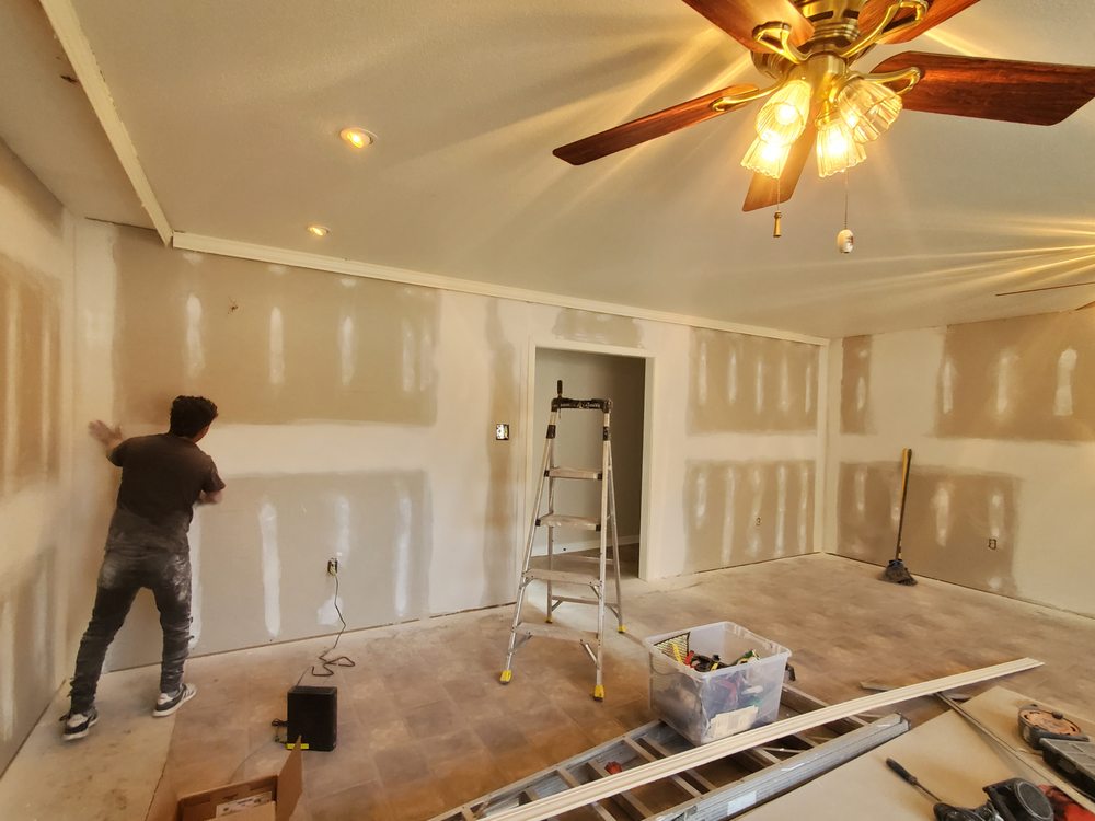 Slide of Flores Gamez Construction