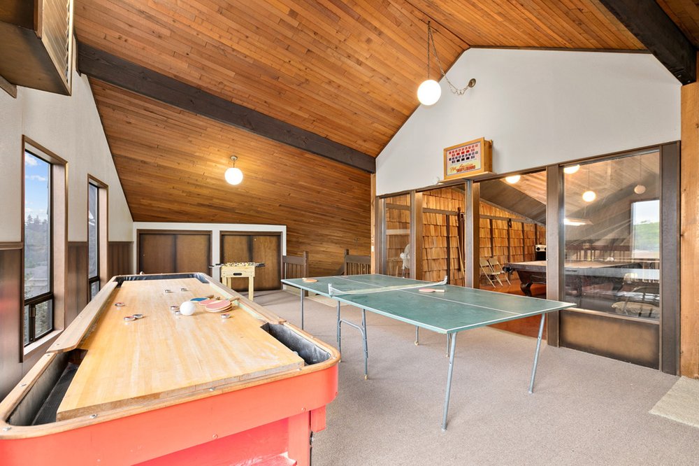 HEATHER HILLS Updated October 2024 40 Photos 2500 Alder St