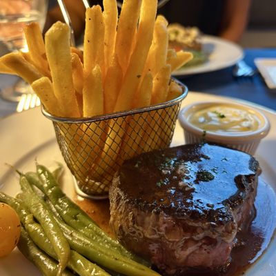 Bleu Rendezvous French Bistro by null