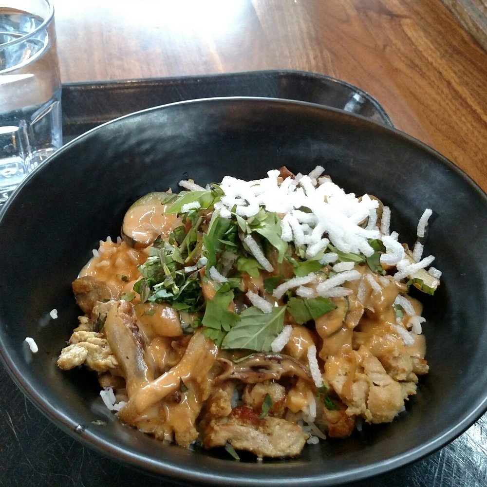 Flagship Commons - Yum yum bowl - Food Court Near Me - Omaha, Nebraska Flagship Commons - Yum yum bowl - Food Court Near Me - Omaha, Nebraska