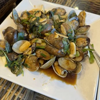 Momo Bistro & Bakery - Taiwanese Near Me - Monrovia, California Momo Bistro & Bakery - Taiwanese Near Me - Monrovia, California