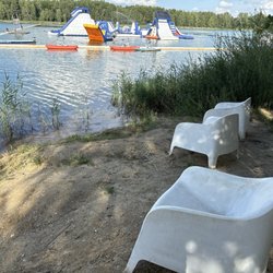 Restaurant Wake and Beach - Nicht sehr einladend die Lounge am Aquapark