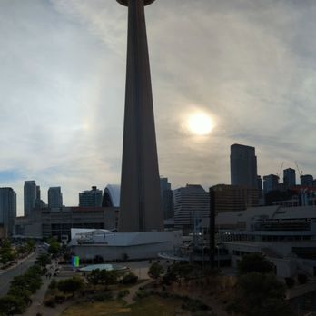 The Roof at SOCO - View from the roof - Canadian (New) Near Me - Toronto, Ontario The Roof at SOCO - View from the roof - Canadian (New) Near Me - Toronto, Ontario