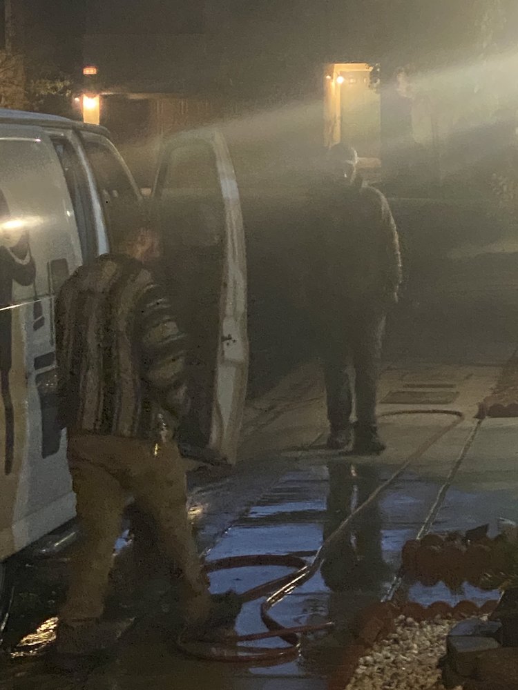 Slide of Lee's Air Plumbing and Heating