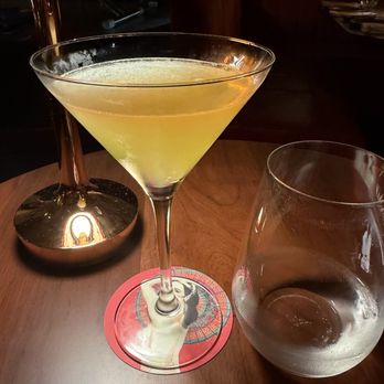 Mini Bar de José Avillez - Mint martini - Gastropubs Near Me - Lisbon, 11 Mini Bar de José Avillez - Mint martini - Gastropubs Near Me - Lisbon, 11
