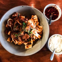 Verace Pizzeria - Pappardelle a ragù