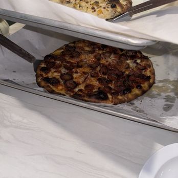 Frank Pepe Pizzeria Napoletana - Pizza Near Me - Warwick, Rhode Island Frank Pepe Pizzeria Napoletana - Pizza Near Me - Warwick, Rhode Island