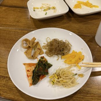 Gogi En K BBQ - Side dishes !! - Korean Near Me - Solon, Ohio