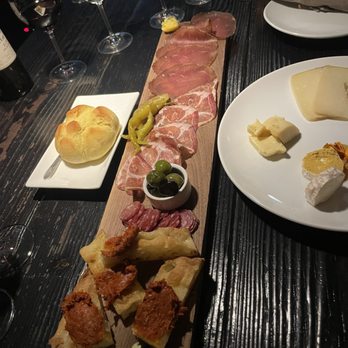 CANTO VI - Beer, Wine & Spirits Near Me - Chatsworth, California