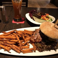 Herr Lehmann - Weltklasse Essen. Dinkel oder Ciabatta Brötchen können gewählt werden. Zum zweiten Mal hier gewesen.
