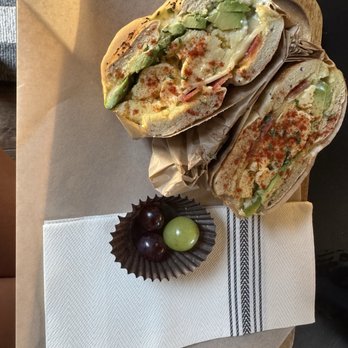 Grutogi Bistro - Good Morning Bagel (everything bagel) - Coffee & Tea Near Me - Keller, Texas Grutogi Bistro - Good Morning Bagel (everything bagel) - Coffee & Tea Near Me - Keller, Texas