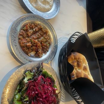 Efendi Restaurant - Rutherford - Complimentary bread, appetizer and salad - Turkish Near Me - Maple, Ontario