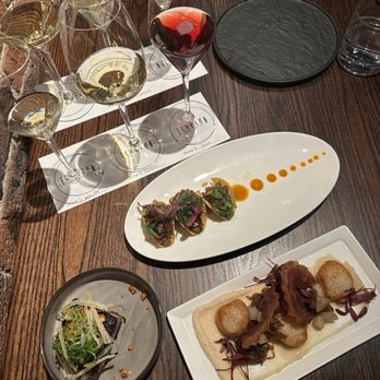 Echelon Wine Bar - White wine flight, pork belly, pan seared scallops, and tuna tacos - Wine Bars Near Me - Richmond, Virginia Echelon Wine Bar - White wine flight, pork belly, pan seared scallops, and tuna tacos - Wine Bars Near Me - Richmond, Virginia