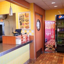 Hungry Howie's Pizza - HOME OF THE ORIGINAL FLAVORED CRUST PIZZA