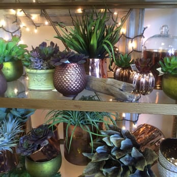 Floral Palette - Beautiful succulent displau - Florists Near Me - Rancho Santa Fe, California Floral Palette - Beautiful succulent displau - Florists Near Me - Rancho Santa Fe, California