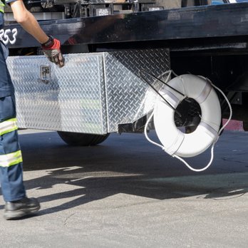 Lifesavers Towing - Lifesavers Towing will save you when you need it most! Call for help today! - Towing Near Me - Redlands, California Lifesavers Towing - Lifesavers Towing will save you when you need it most! Call for help today! - Towing Near Me - Redlands, California