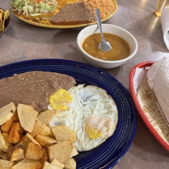 Lorena's Restaurant - Smothered burrito and huevos rancheros - Mexican Near Me - Woods Cross, Utah