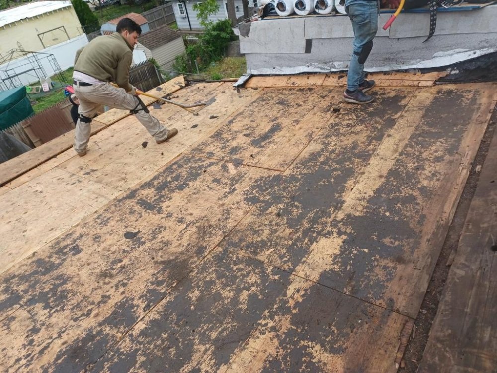 Slide of Beaver Homes Construction