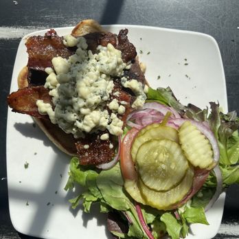 Seasons 101 - BLUE RIDGE BURGER - Breakfast & Brunch Near Me - Sevierville, Tennessee