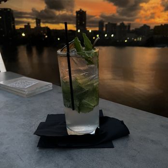 Arya Rooftop - Mojito - Cocktail Bars Near Me - San Juan, Puerto Rico