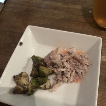 R Kitchen - Chicken in pink salmonella sauce - New American Near Me - Charleston, South Carolina R Kitchen - Chicken in pink salmonella sauce - New American Near Me - Charleston, South Carolina