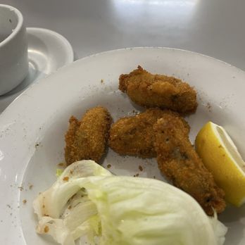 Cafe Bakery & Restaurant - Fried oysters - Bakeries Near Me - San Francisco, California