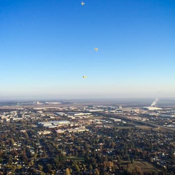 Yolo Ballooning Adventures - Someone sent us some balloons on our flight! - Hot Air Balloons Near Me - Dixon, California Yolo Ballooning Adventures - Someone sent us some balloons on our flight! - Hot Air Balloons Near Me - Dixon, California