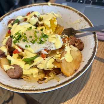 Forecast Coffee - Farmer bowl brunch - Coffee & Tea Near Me - Vancouver, British Columbia