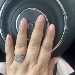 Vip Nails & Spa - Loving my mani!