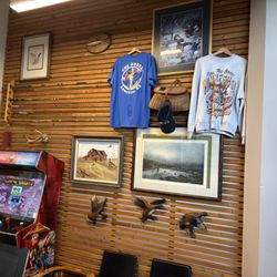 Wolf's Head Burger - Memorabilia