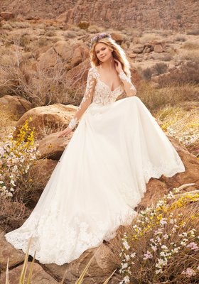 Angela's Bridal by null