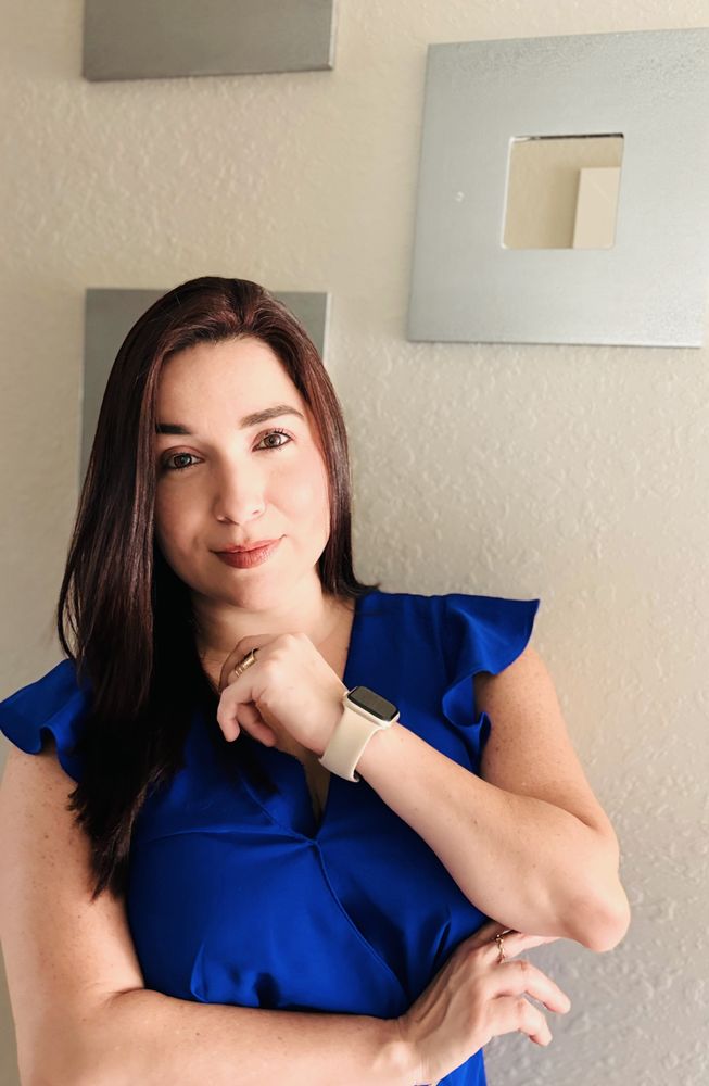 Gloria Mozos - immigration attorney in Tampa Bay, FL