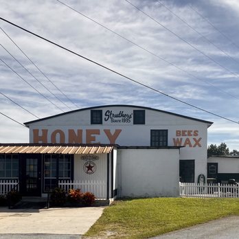 Struther's Honey - the front of the building - Honey Near Me - Lake Wales, Florida Struther's Honey - the front of the building - Honey Near Me - Lake Wales, Florida