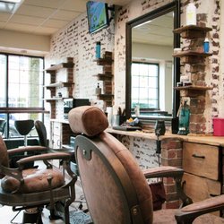 BonBon Hair Studio - Men's chairs