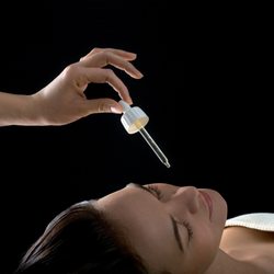 Dalini Skin Care Spa - FIRMING AND LIFTING SERUM