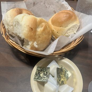 Prima's Pizza & Pasta - Fresh Bread (with table butter) - Pizza Near Me - Fort Worth, Texas Prima's Pizza & Pasta - Fresh Bread (with table butter) - Pizza Near Me - Fort Worth, Texas