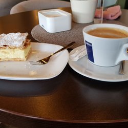 Słodki Domek - Kremówka i Americano. Mój standardowy zestaw
