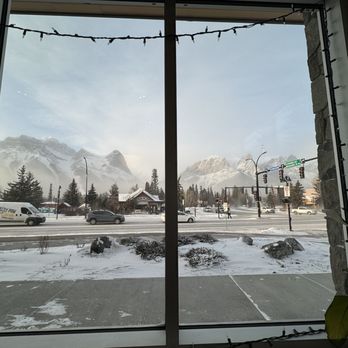 Beamer’s Coffee Bar - Coffee & Tea Near Me - Canmore, Alberta