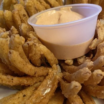 Texas Roadhouse - Cactus Blossom - Barbeque Near Me - Louisville, Kentucky