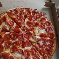 Papa Johns Pizza - The PJs Shaq-a-Roni pizza