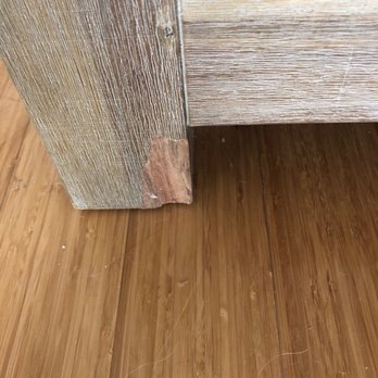 Roadrunner Moving - chest damaged - never complained about this because there were so many issues and we knew we wouldn't be compensated. - Movers Near Me