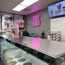 Baskin-Robbins - Great service