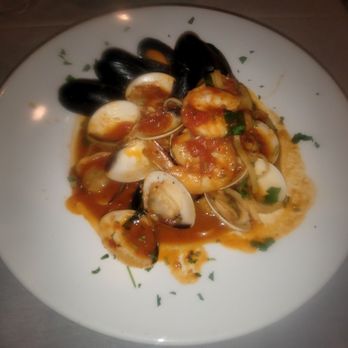 Aroma Restaurant - Seafood Linguine - Coffee & Tea Near Me - Ventnor City, New Jersey