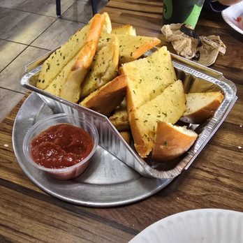 Pizza Factory - Garlic bread - Pizza Near Me - Lone Pine, California