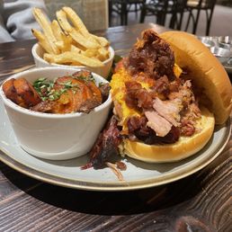 Low & Slow Pecan-smoked Pulled Pork Sandwich