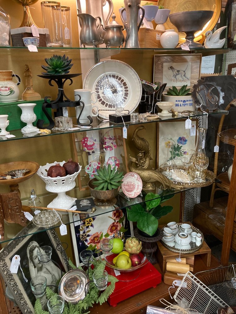 THREE RIVERS ANTIQUES Updated September 2024 615 Meeting St, West