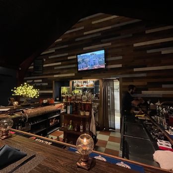 The Water’s Edge At Memorytown - Bar - New American Near Me - Mount Pocono, Pennsylvania