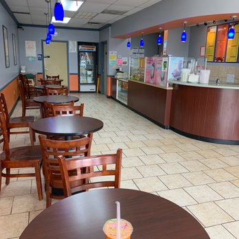 Tea Bubblers - Inside - Coffee & Tea Near Me - Houston, Texas