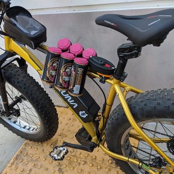 Belching Beaver Pub 980 - Beer to go! - Brewpubs Near Me - Vista, California Belching Beaver Pub 980 - Beer to go! - Brewpubs Near Me - Vista, California